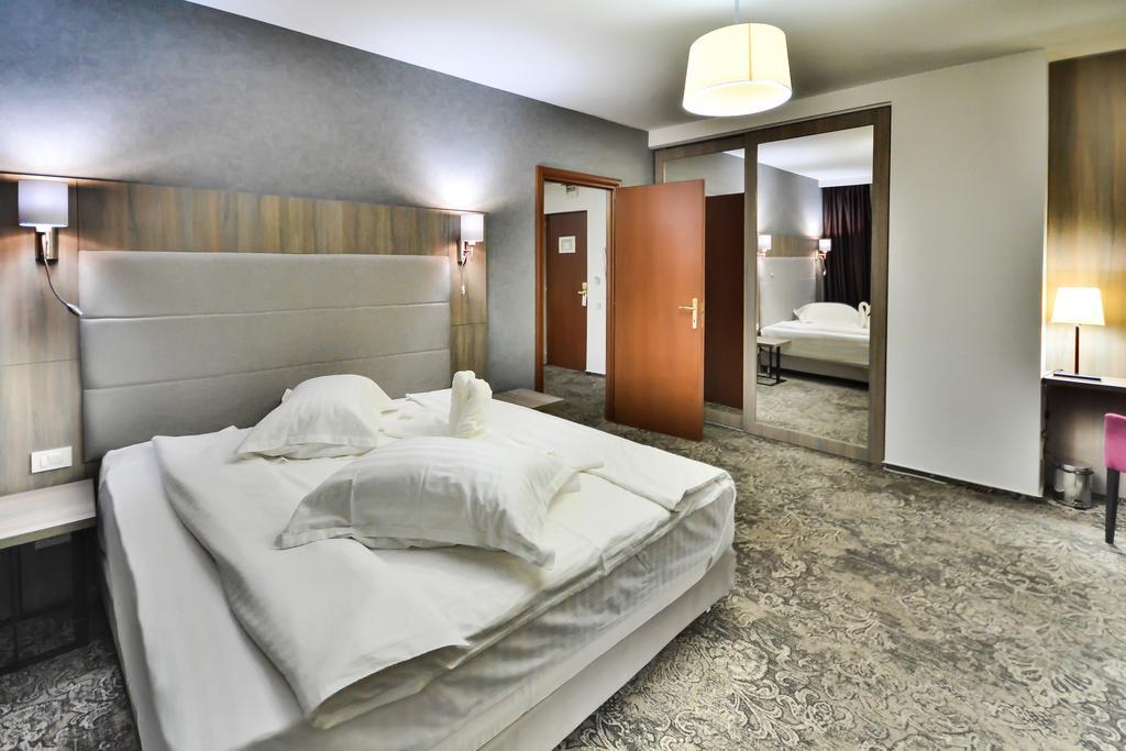 Hotel Europeca Craiova Eksteriør bilde