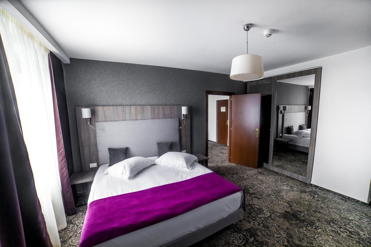 Hotel Europeca Craiova Eksteriør bilde